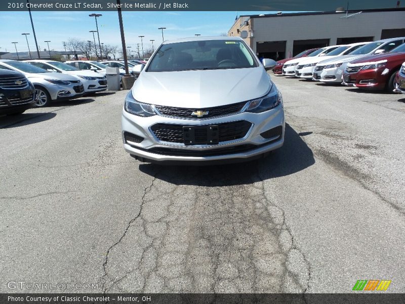 Silver Ice Metallic / Jet Black 2016 Chevrolet Cruze LT Sedan