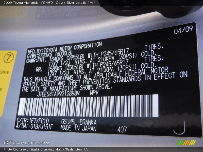 Classic Silver Metallic / Ash 2009 Toyota Highlander V6 4WD