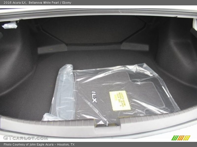 Bellanova White Pearl / Ebony 2016 Acura ILX