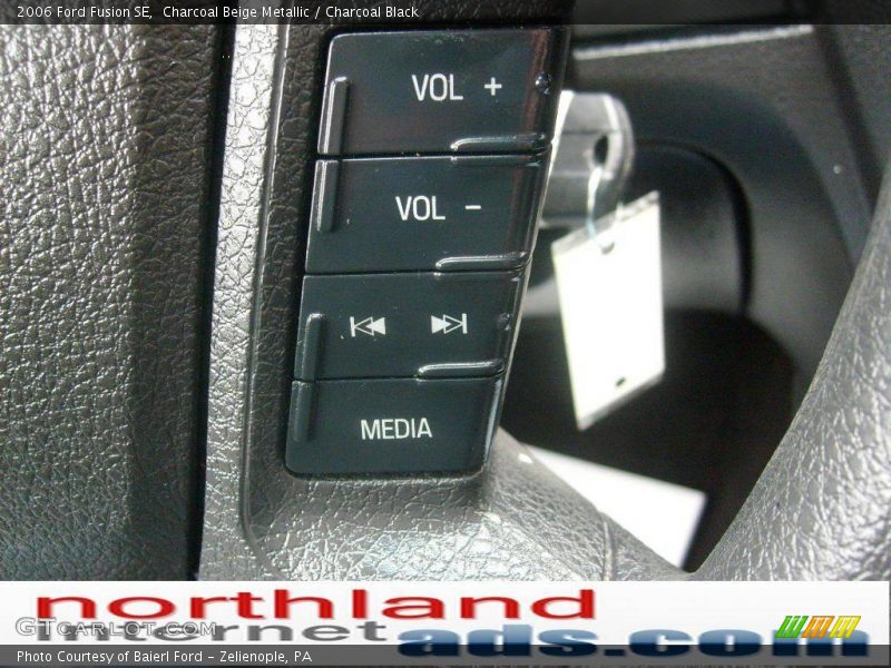 Charcoal Beige Metallic / Charcoal Black 2006 Ford Fusion SE
