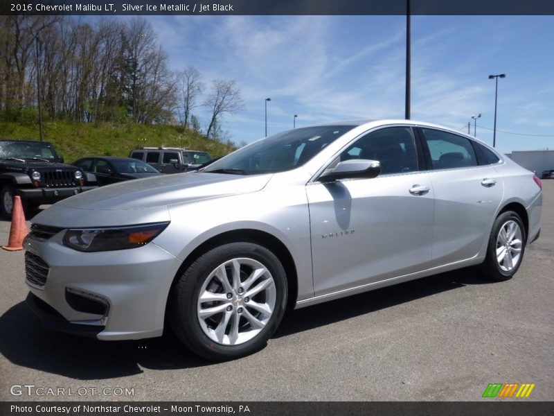 Silver Ice Metallic / Jet Black 2016 Chevrolet Malibu LT