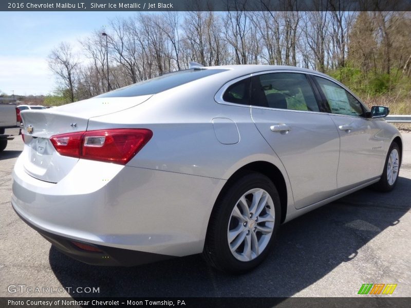 Silver Ice Metallic / Jet Black 2016 Chevrolet Malibu LT