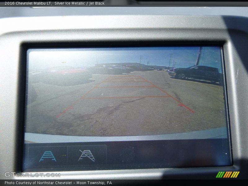 Silver Ice Metallic / Jet Black 2016 Chevrolet Malibu LT