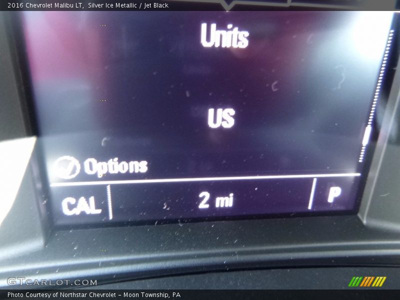Silver Ice Metallic / Jet Black 2016 Chevrolet Malibu LT