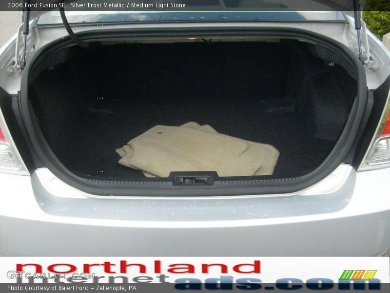 Silver Frost Metallic / Medium Light Stone 2006 Ford Fusion SE