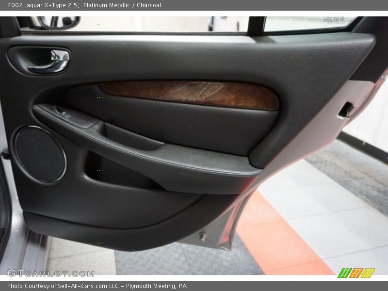 Platinum Metallic / Charcoal 2002 Jaguar X-Type 2.5
