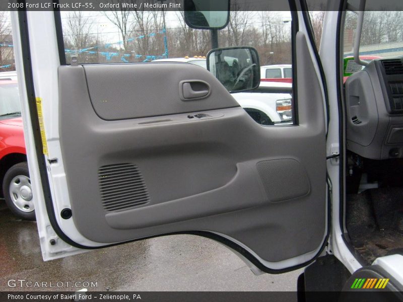 Oxford White / Medium Flint 2008 Ford LCF Truck LCF-55