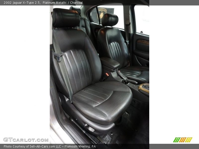 Platinum Metallic / Charcoal 2002 Jaguar X-Type 2.5