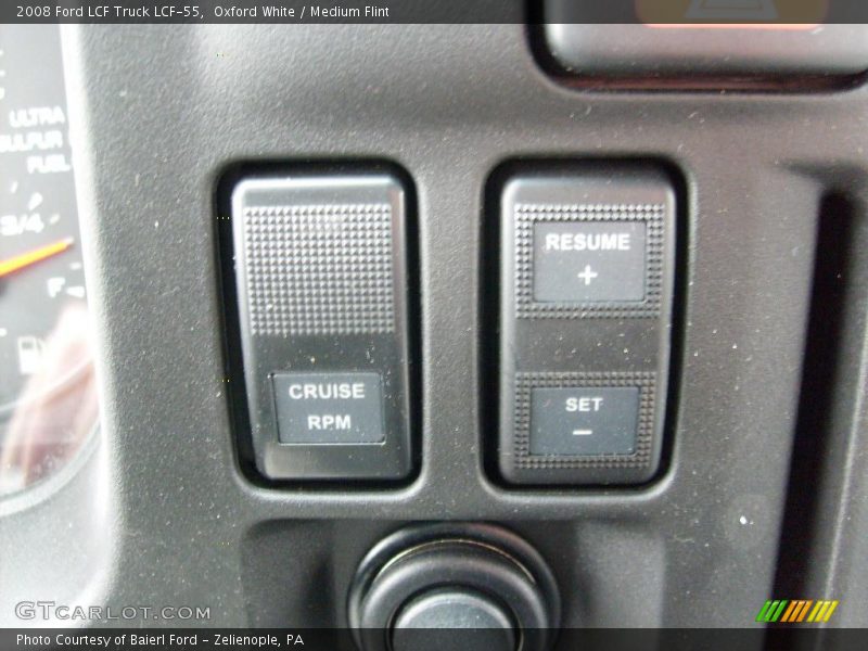 Oxford White / Medium Flint 2008 Ford LCF Truck LCF-55