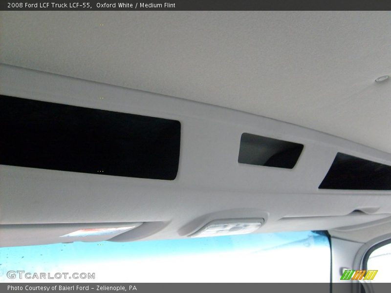 Oxford White / Medium Flint 2008 Ford LCF Truck LCF-55