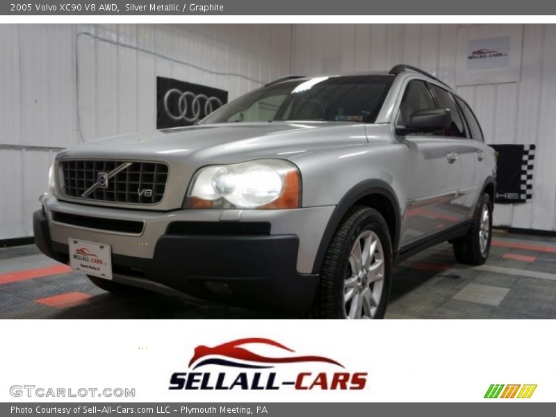 Silver Metallic / Graphite 2005 Volvo XC90 V8 AWD