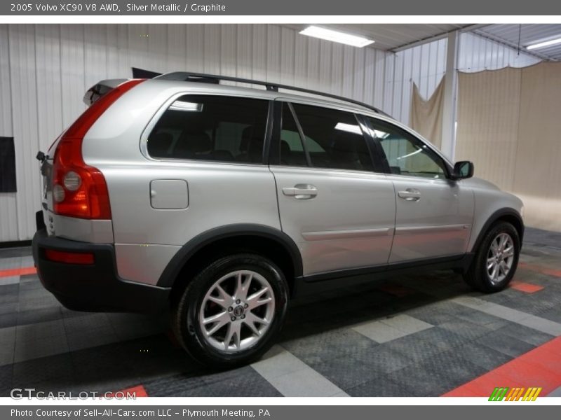 Silver Metallic / Graphite 2005 Volvo XC90 V8 AWD