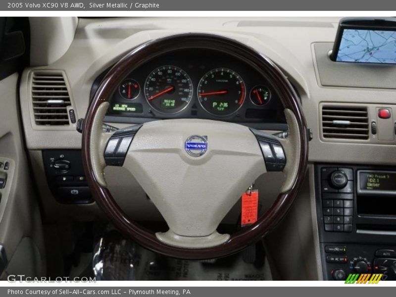 Silver Metallic / Graphite 2005 Volvo XC90 V8 AWD