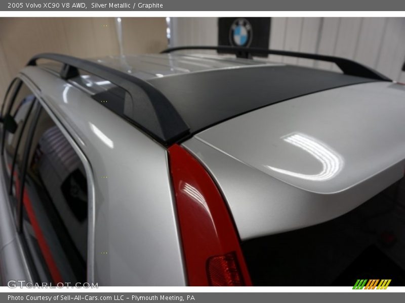 Silver Metallic / Graphite 2005 Volvo XC90 V8 AWD