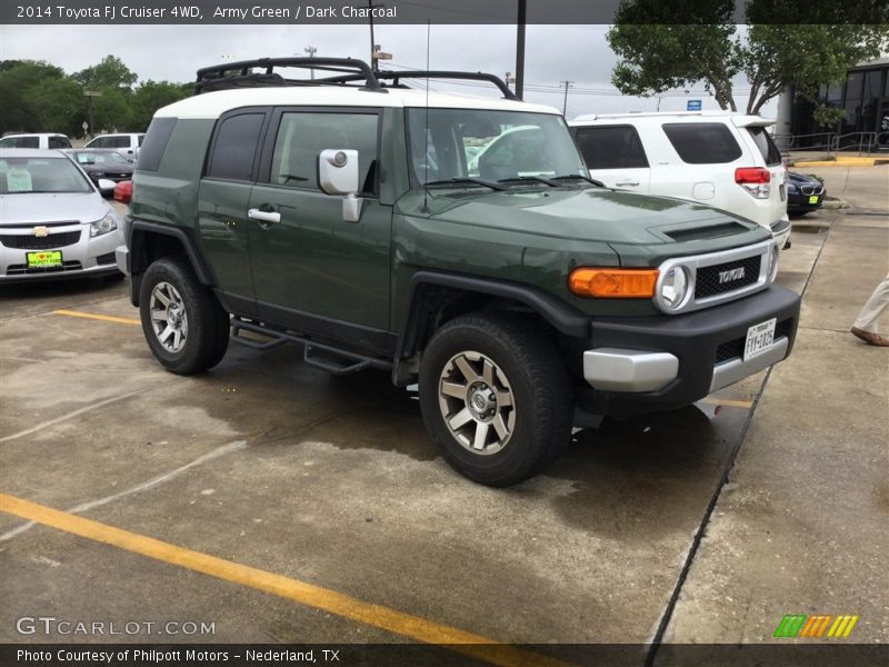 Army Green / Dark Charcoal 2014 Toyota FJ Cruiser 4WD