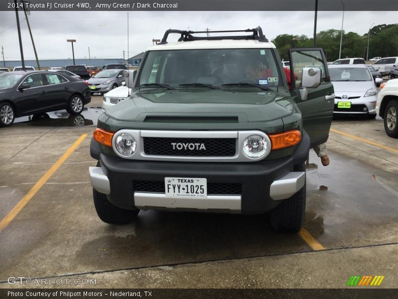 Army Green / Dark Charcoal 2014 Toyota FJ Cruiser 4WD