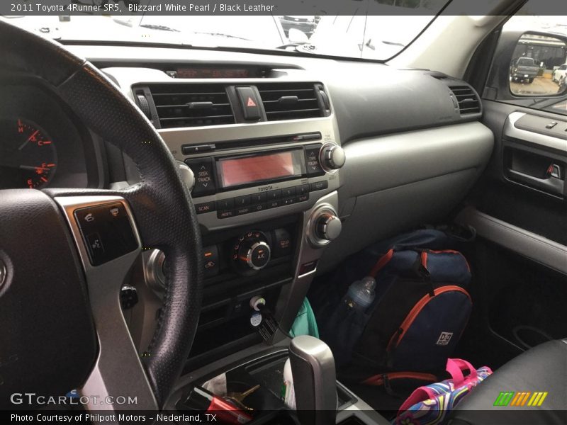 Blizzard White Pearl / Black Leather 2011 Toyota 4Runner SR5