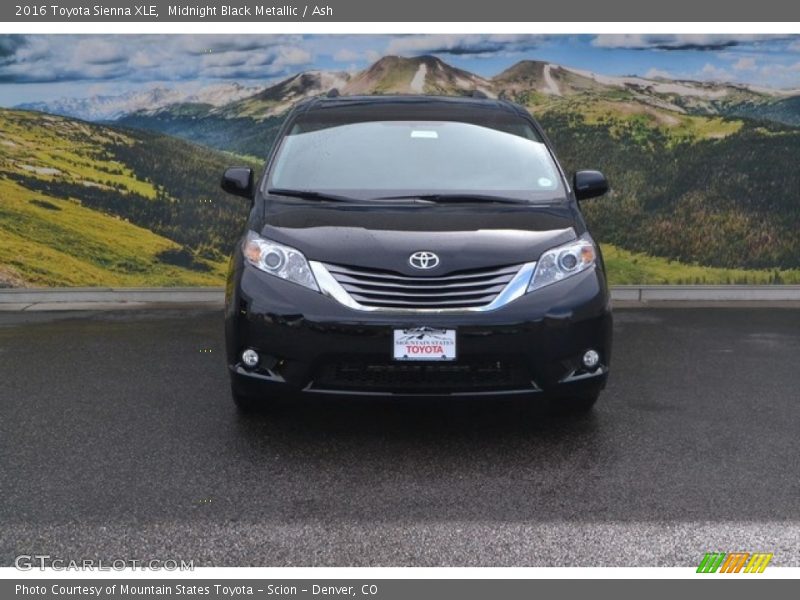 Midnight Black Metallic / Ash 2016 Toyota Sienna XLE