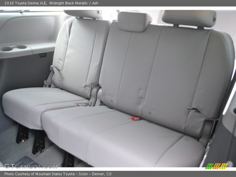 Midnight Black Metallic / Ash 2016 Toyota Sienna XLE