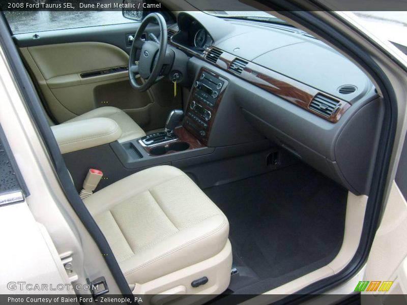 Dune Pearl Metallic / Camel 2008 Ford Taurus SEL