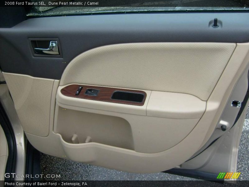 Dune Pearl Metallic / Camel 2008 Ford Taurus SEL