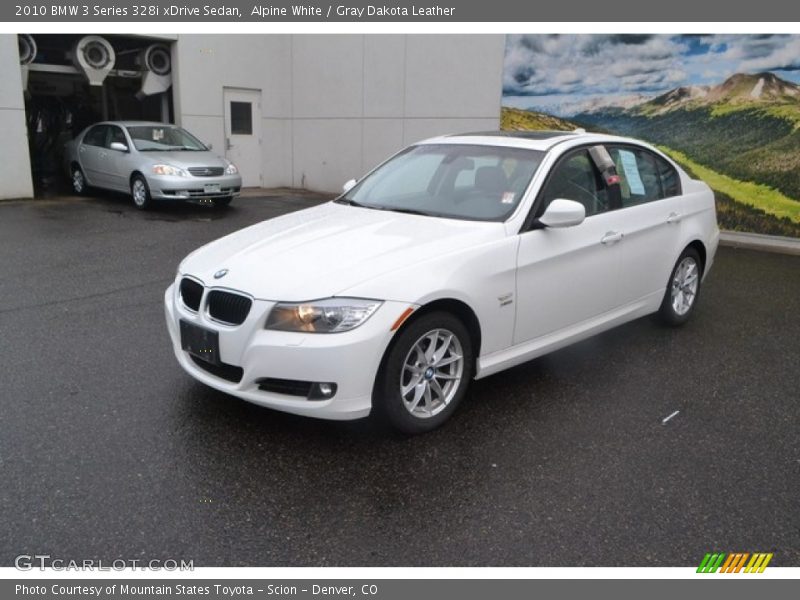 Front 3/4 View of 2010 3 Series 328i xDrive Sedan