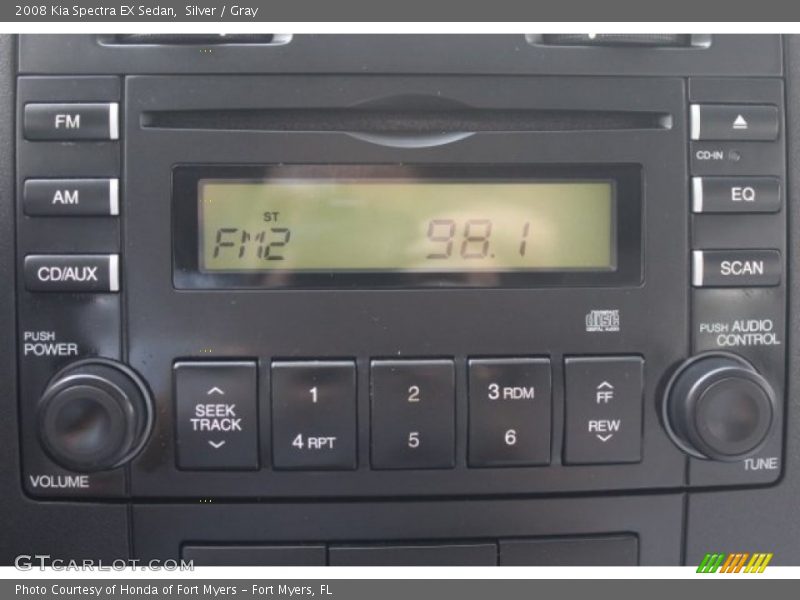 Silver / Gray 2008 Kia Spectra EX Sedan