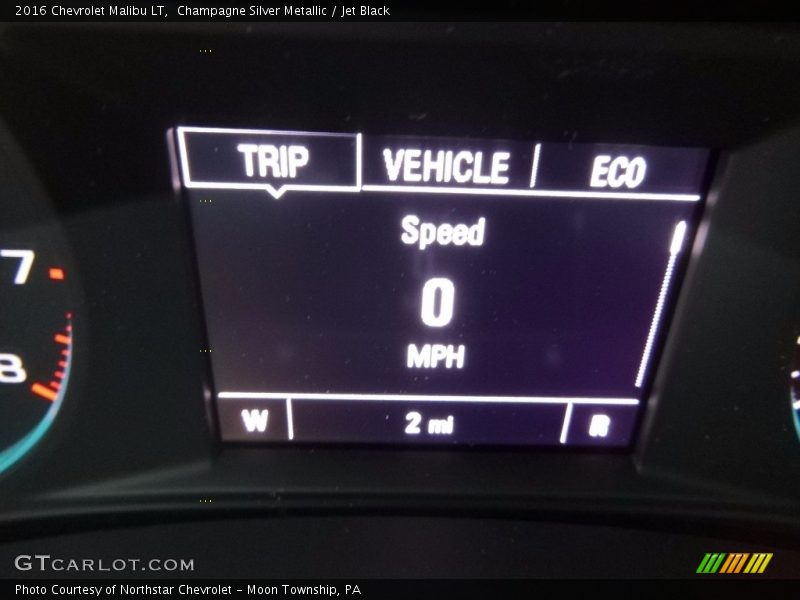 Champagne Silver Metallic / Jet Black 2016 Chevrolet Malibu LT