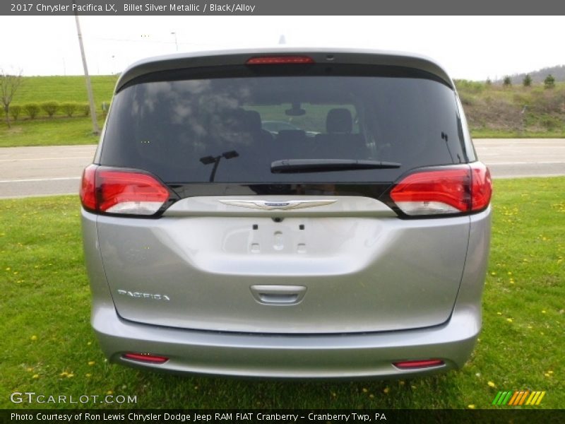 Billet Silver Metallic / Black/Alloy 2017 Chrysler Pacifica LX