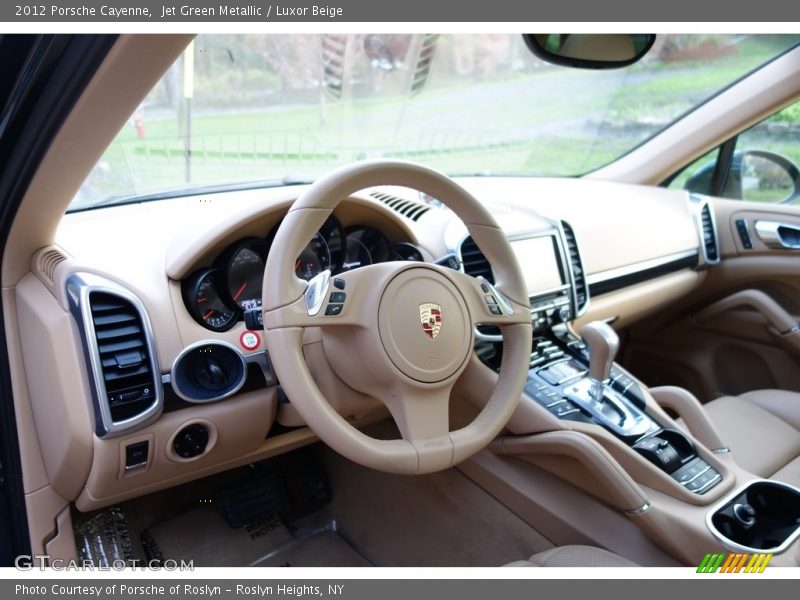 Jet Green Metallic / Luxor Beige 2012 Porsche Cayenne