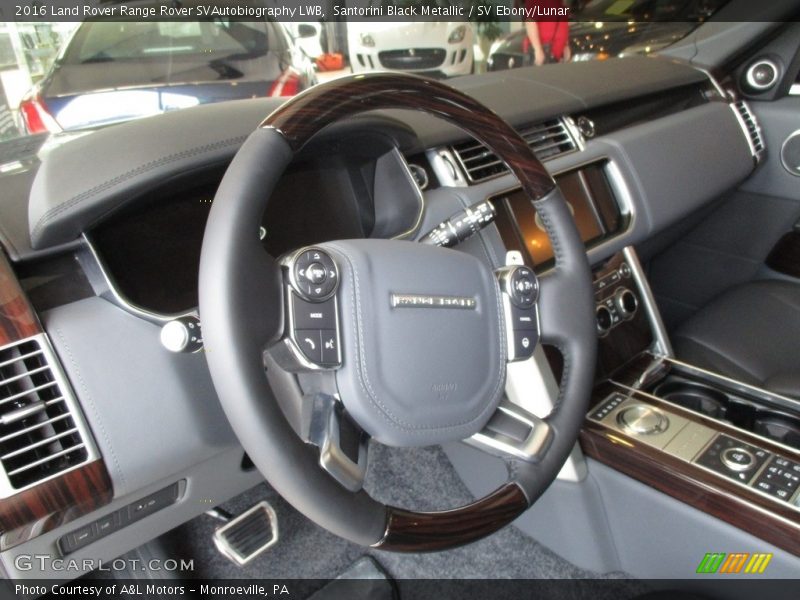  2016 Range Rover SVAutobiography LWB Steering Wheel