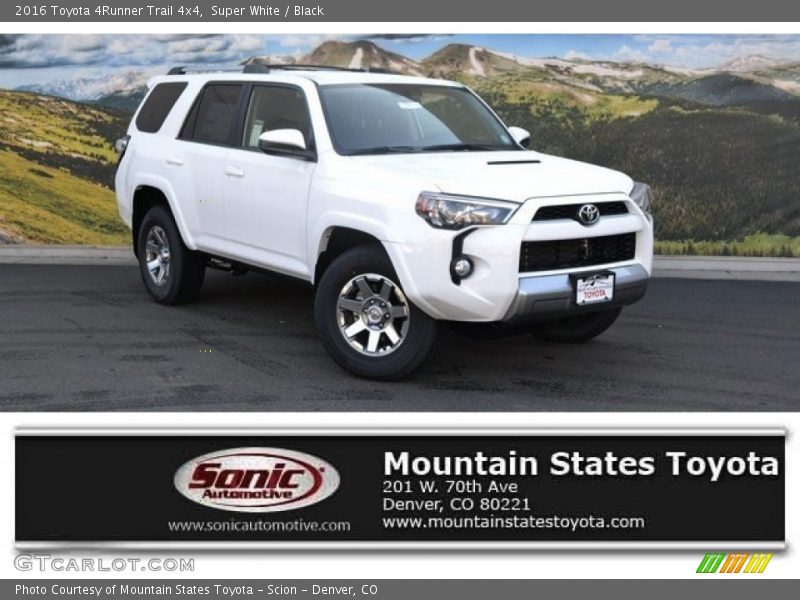 Super White / Black 2016 Toyota 4Runner Trail 4x4