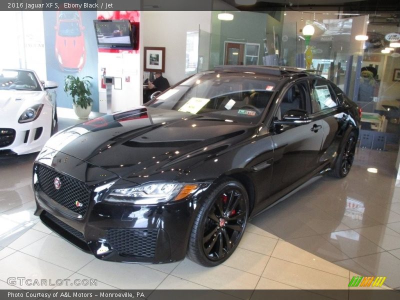 Ebony Black / Jet 2016 Jaguar XF S