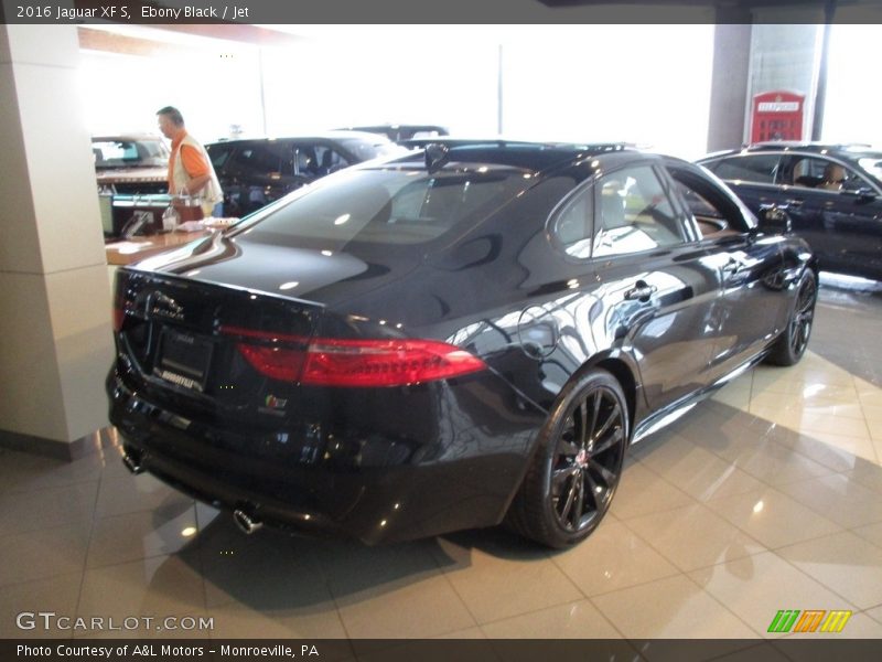 Ebony Black / Jet 2016 Jaguar XF S