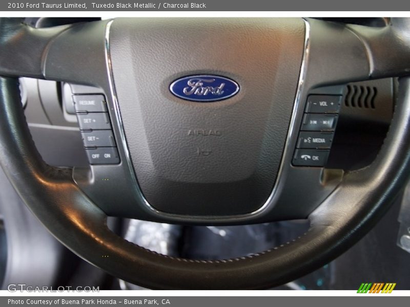 Tuxedo Black Metallic / Charcoal Black 2010 Ford Taurus Limited