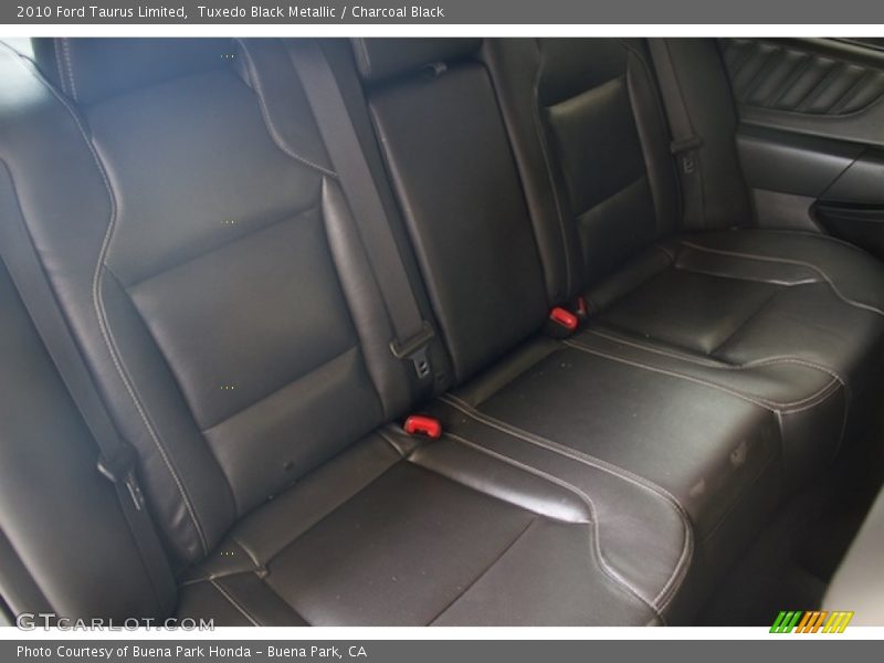 Tuxedo Black Metallic / Charcoal Black 2010 Ford Taurus Limited