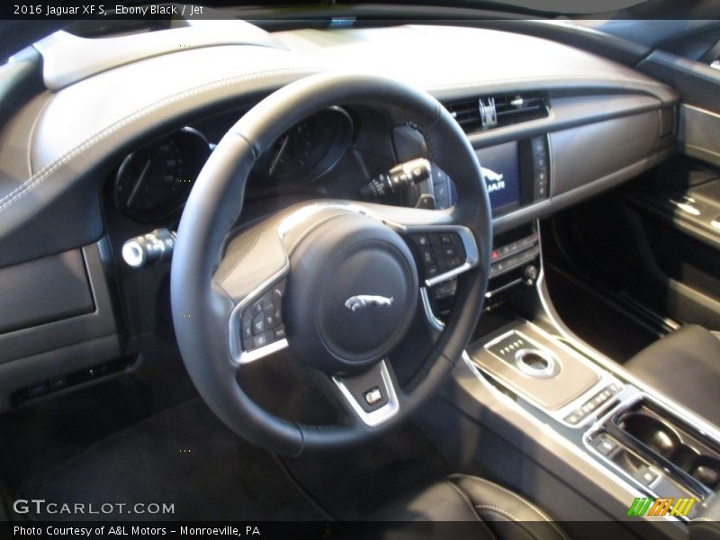 Ebony Black / Jet 2016 Jaguar XF S