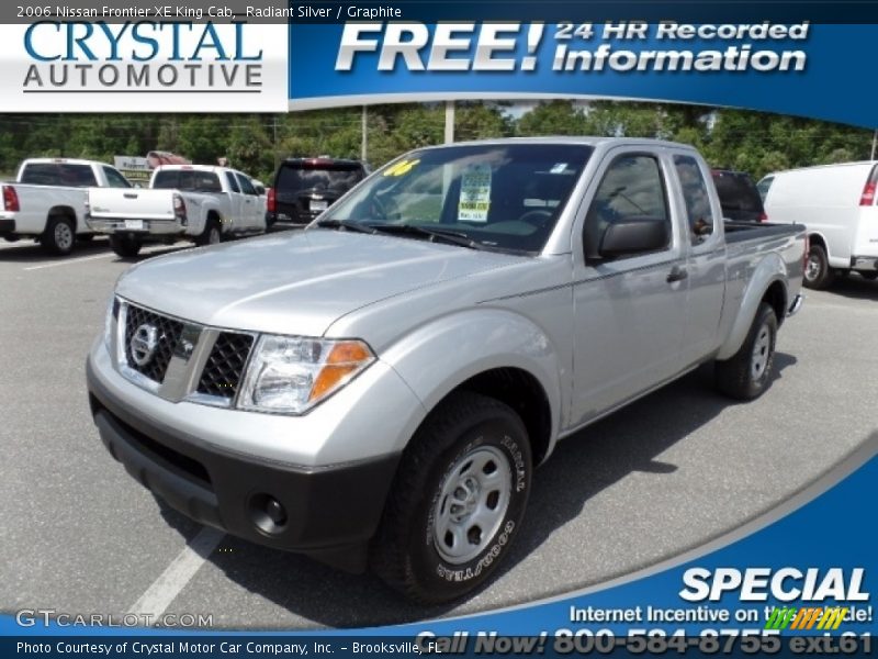 Radiant Silver / Graphite 2006 Nissan Frontier XE King Cab