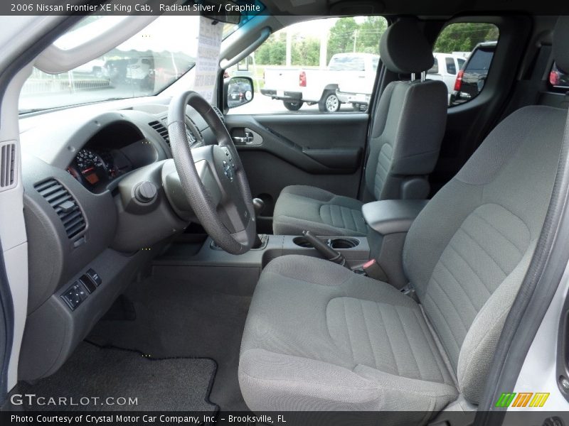 Radiant Silver / Graphite 2006 Nissan Frontier XE King Cab