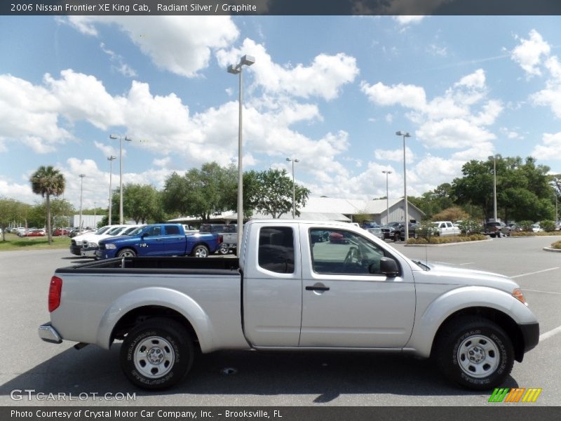 Radiant Silver / Graphite 2006 Nissan Frontier XE King Cab
