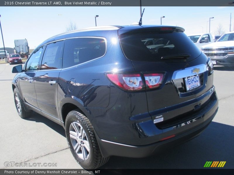 Blue Velvet Metallic / Ebony 2016 Chevrolet Traverse LT AWD