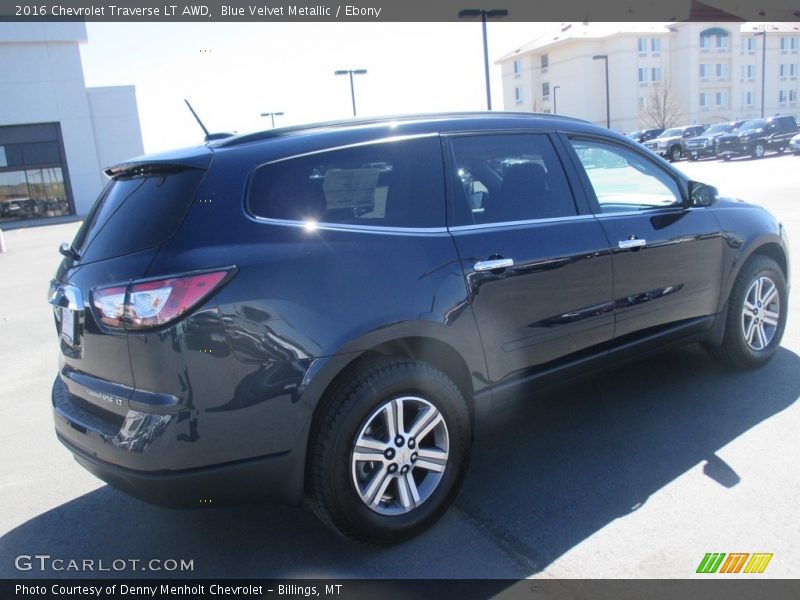 Blue Velvet Metallic / Ebony 2016 Chevrolet Traverse LT AWD