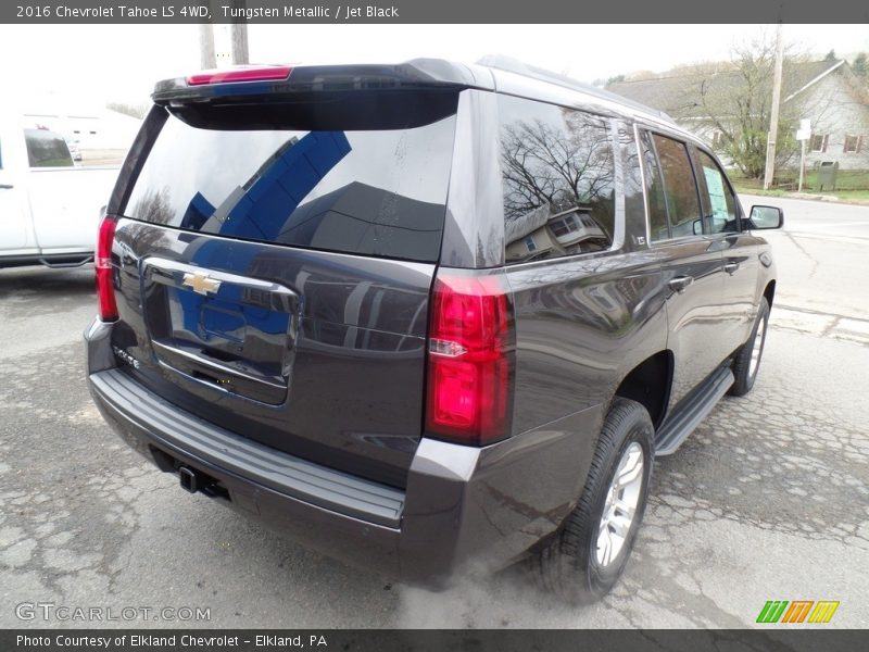 Tungsten Metallic / Jet Black 2016 Chevrolet Tahoe LS 4WD