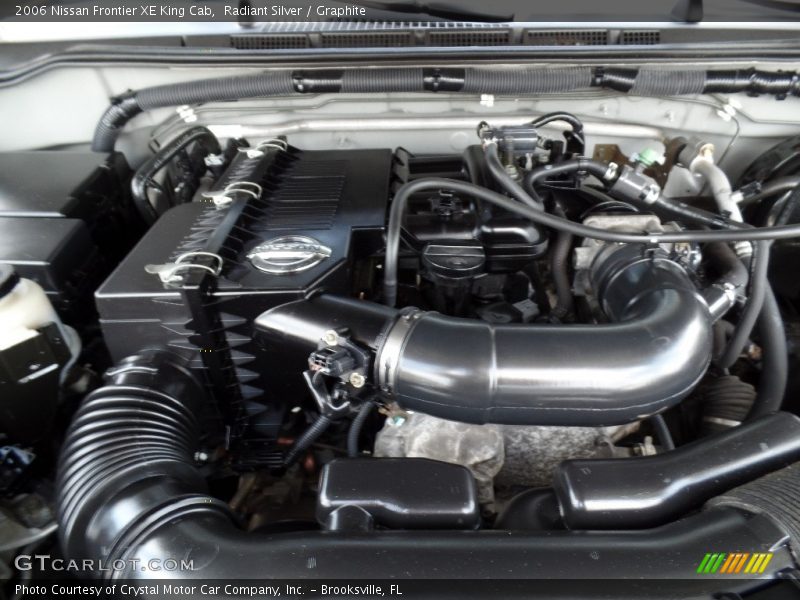 Radiant Silver / Graphite 2006 Nissan Frontier XE King Cab