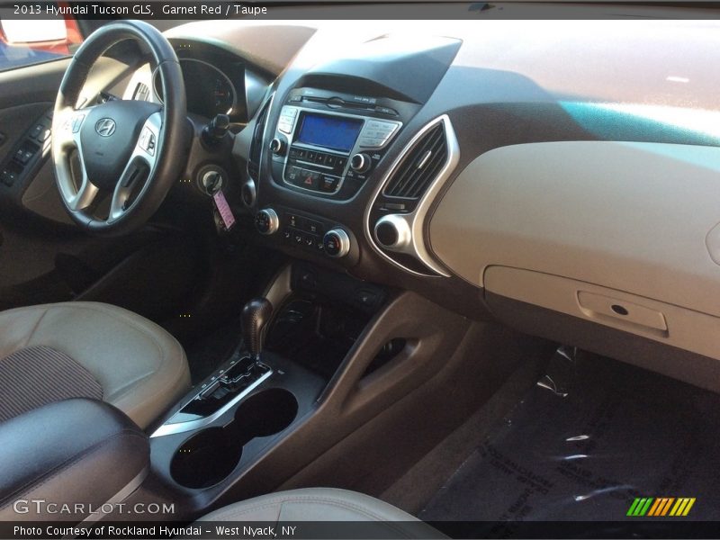 Garnet Red / Taupe 2013 Hyundai Tucson GLS