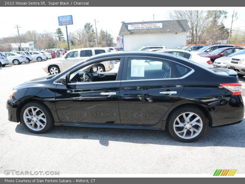 Super Black / Charcoal 2013 Nissan Sentra SR