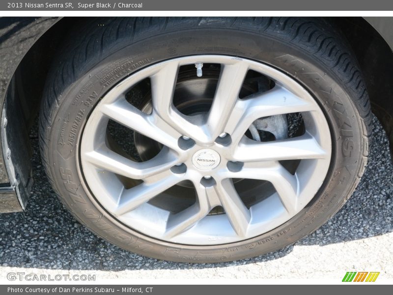 Super Black / Charcoal 2013 Nissan Sentra SR