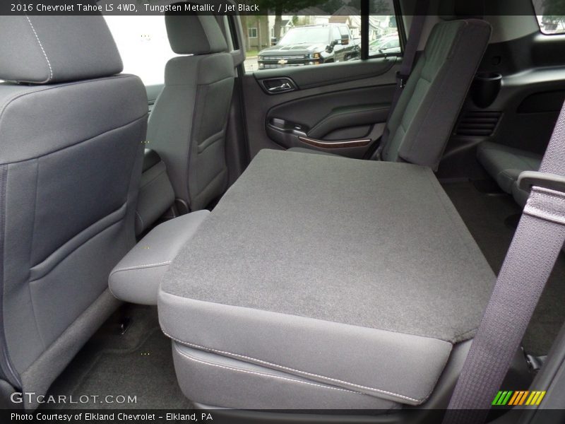 Tungsten Metallic / Jet Black 2016 Chevrolet Tahoe LS 4WD