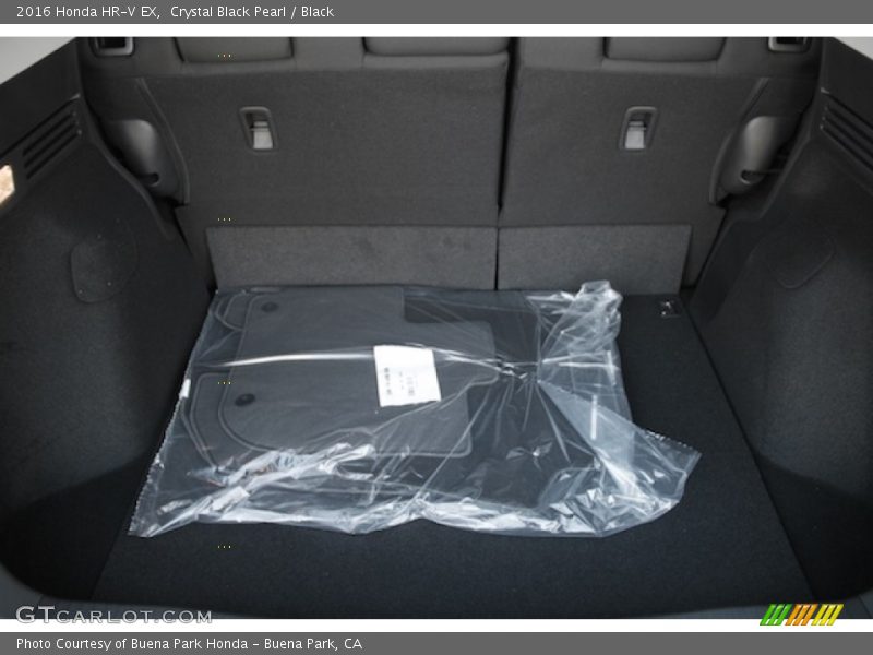 Crystal Black Pearl / Black 2016 Honda HR-V EX