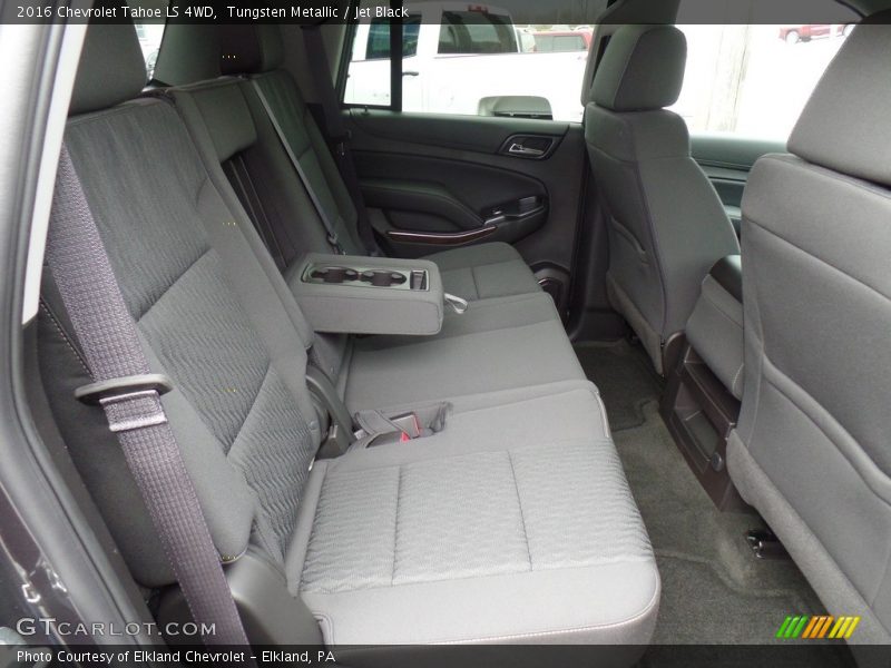 Tungsten Metallic / Jet Black 2016 Chevrolet Tahoe LS 4WD